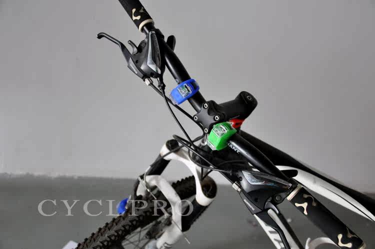 Eclairage pour vélo YONGRUIH - Frog Lumières - Ref 2399865 Image 6