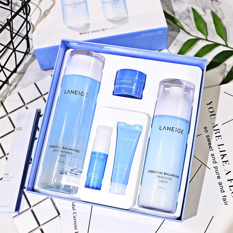 South Korea duty-free Lanzhi reservoir Two sets of kit clear and moisturizing moisturizing moisturizing and moisturizing skin lotion Mother's Day gift