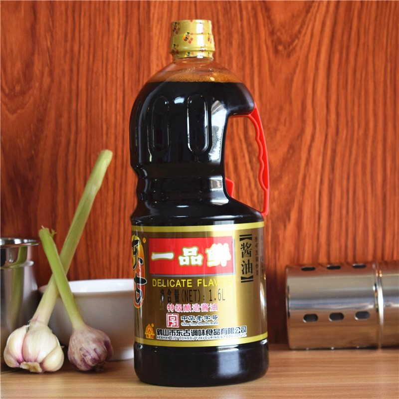 1 bottle of Donggu Yipin fresh soy sauce 1 6L brewed soy sauce Donggu soy sauce for cooking and cooking