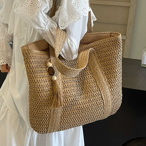 Соломенная универсальная вместительная и большая сумка через плечо