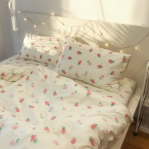 All are small strawberry girl heart Nordic simple four-piece set of cotton cute dormitory girls cotton fitted sheet