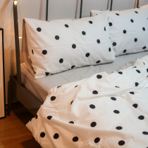 chic Korean style simple black and white classic wave point white 1 5m cotton duvet cover quilt cover cotton four-piece set of fitted sheets