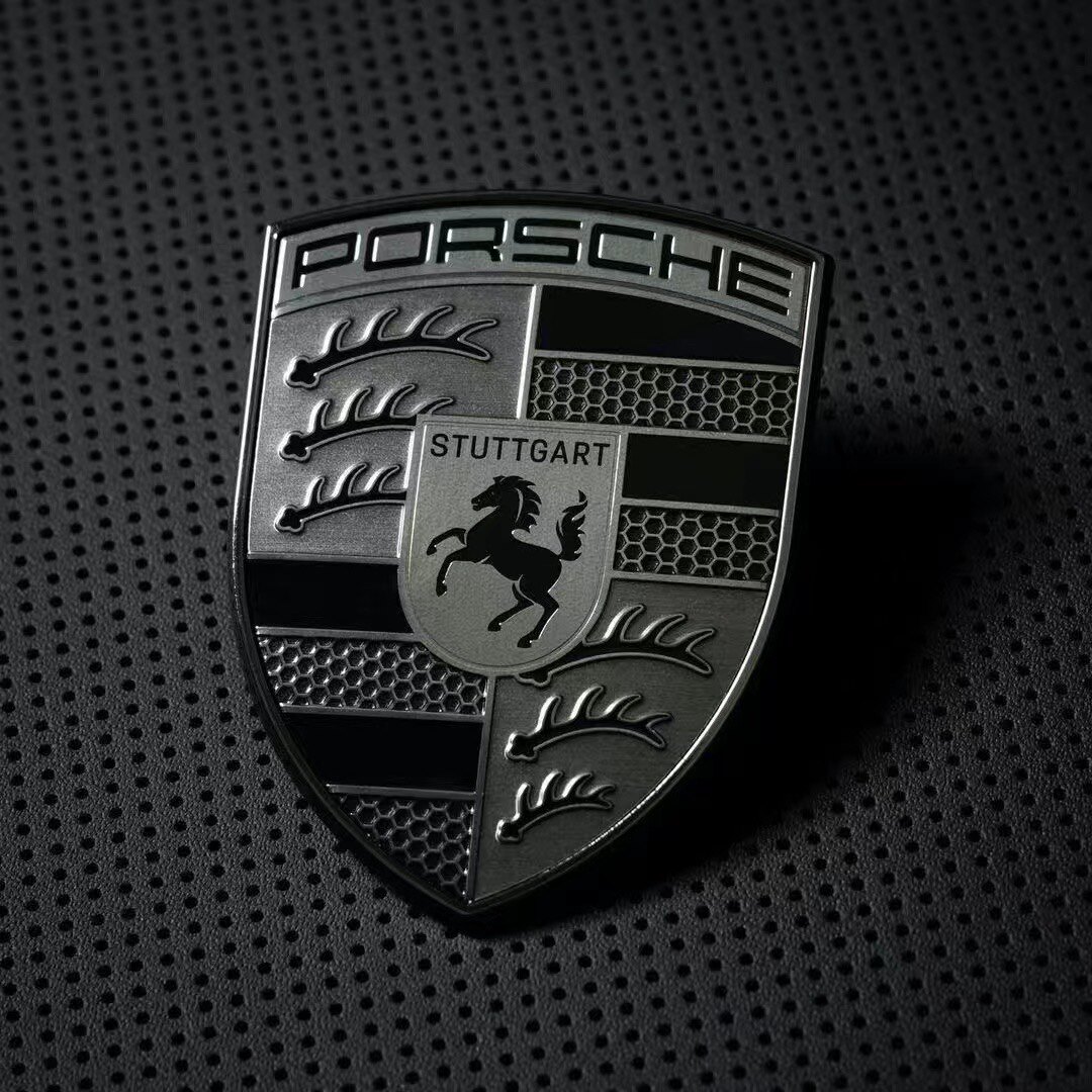 Porshe 原厂配件的LOGO