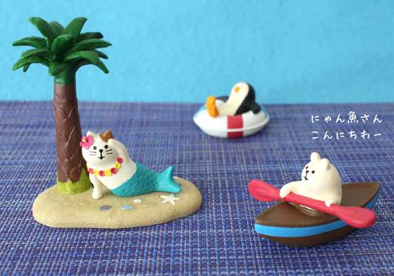 Mèo tạp hóa Decole với lữ đoàn Hawaii kỳ nghỉ bãi biển mèo nhỏ đồ trang trí cảnh động vật nhỏ thu nhỏ - Trang trí nội thất trang trí nội thất