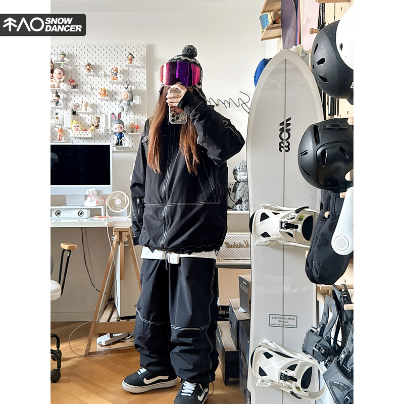 Snowproof Black and White Line Ski Suit with Fleece Lining, Waterproof and Windproof Ski Suit, Oversize Ski Clothing