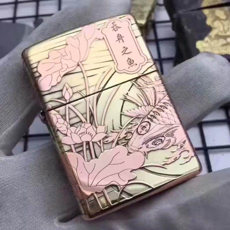 Treasure of zippo windproof lighter pure copper armor engraved on five sides, fish swallowing boats, fish every year, rich fish