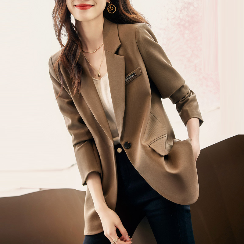 Brown Blazer for Women, Spring and Autumn 2026 New Style, Super Popular, Fashionable, Casual, Elegant, High-End Small Suit