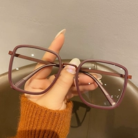 Красный кадр