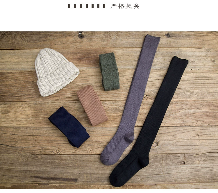 Vớ qua đầu gối nữ mùa thu và mùa đông Vớ cashmere Hàn Quốc Mùa đông vớ đen dày Phiên bản Hàn Quốc của vớ cao đẳng đại học