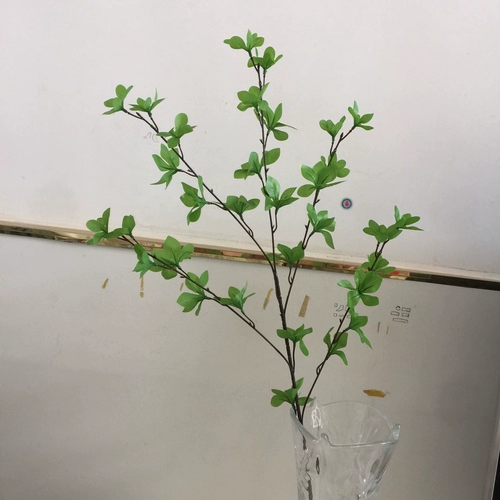 Северная симуляция зеленое растение Моделирование цветы японские висящие часы отдельные ветви пьяные деревянные листовые фальшивые ветви гостиная растения декоративные украшения