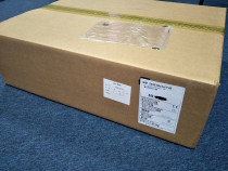 IBM 2498-F48 SAN48B-5 IBM 48-port 16GB Fibre Channel Switch