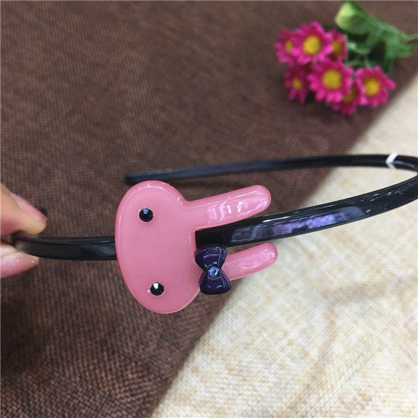 South Korean female Bao Children's Little Rabbit Anti-slip Toothed Hair Stirrup Hair Stirrup Hairpin Hairpin Haircut the Korean version of the woman 2021 cute