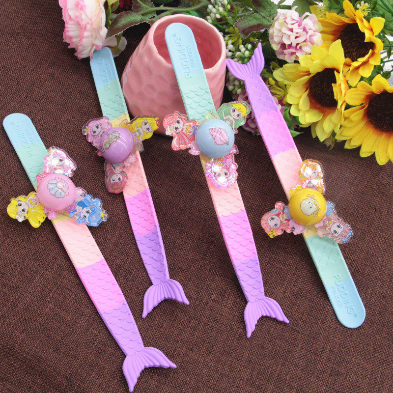 Children's hand ring rotatable shiny lamp luminous mermaid clap ring bracelet adorable princess Korean girl with accessories-Taobao