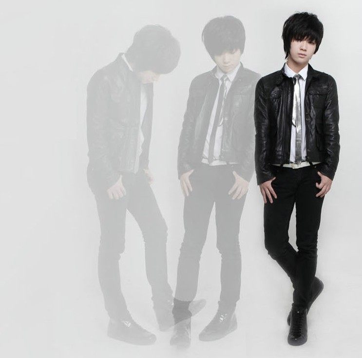 Perruque cheveux raides Court - Ref 2610469 Image 33