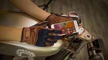 New UBG Halley Indian Triumphal Late Vespa Motorcycle Touch Screen Sheep Leather Full Fingers