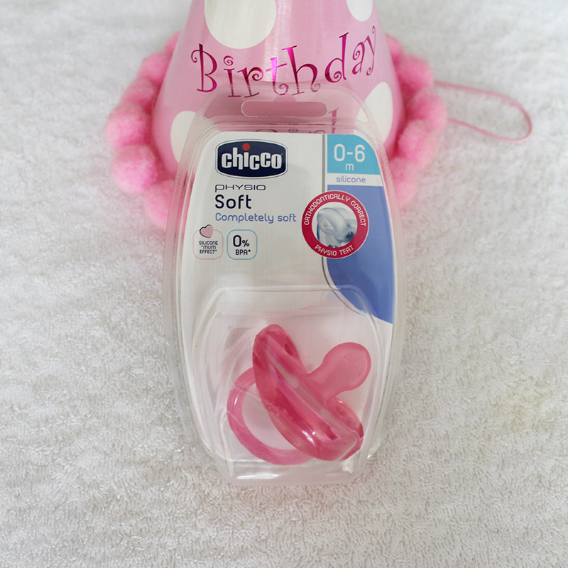 Соска chicco新生婴儿全硅胶安抚奶嘴柔软仿母乳0-18个月安慰安睡型