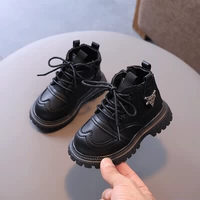 Черные одиночные ботинки