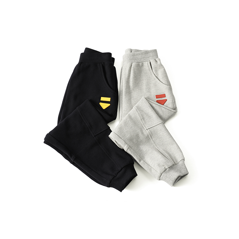 Nhiều trẻ em quần mùa thu quần 2020 trẻ em mới sweatpants trong phiên bản Hàn Quốc của phong cách thời trang Hàn Quốc.