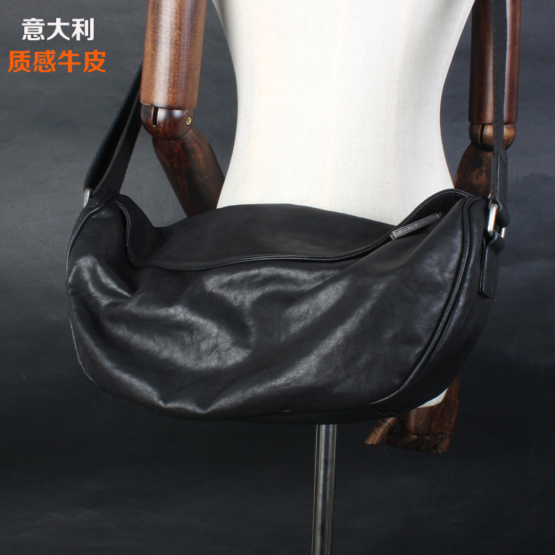 Texture Buffalo skink bag men personally locomotive bag retro vegetable hand-made Japanese chest bag female soft leather single shoulder bag