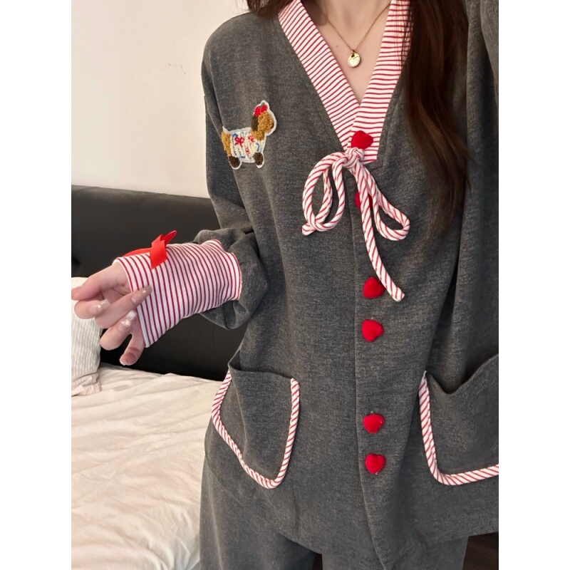 Cute Puppy Print Velvet Long-Sleeved Pajamas for Women, New Autumn and Winter Style, High-End Contrasting Color Home Wear Set That Can Be Worn Outside Cute Puppy Print Velvet Long-Sleeved Pajamas for Women, New Autumn and Winter Style, High-End Contrasting Color Home Wear Set That Can Be Worn Outside