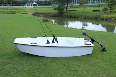 OP sailing boat Double-decker luxury fishing boat Fishing boat Yacht high-speed boat Sports boat can be equipped with outboard machine