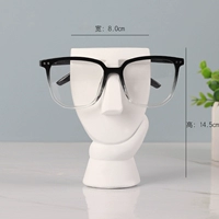 Нордические персонажи белого цвета