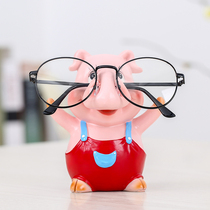 Creative sunglasses holder decoration storage bracket Cute lucky pig glasses shop decoration sunglasses shelf display stand