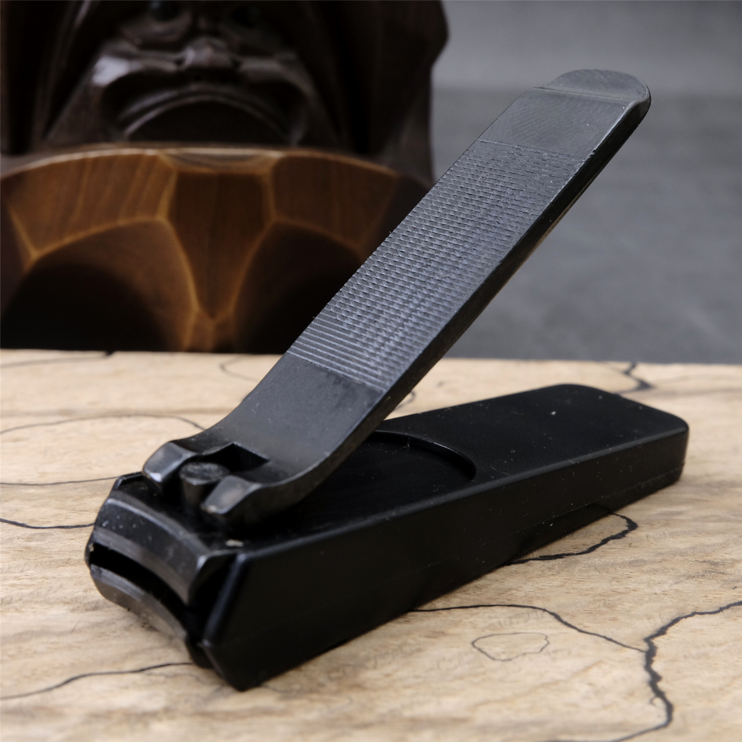 Japan made ITEZA nail cutter anti - splash forging black - hit nail clamp nail cut - off nail nail nail nail