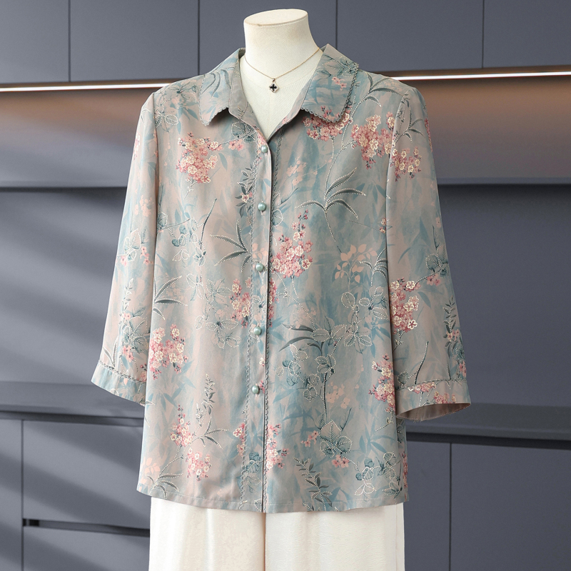 Spring and Summer Clothing for Middle-Aged and Elderly Women, Printed Shirts with Three-Quarter Sleeves, Shirts for 60-70 Year Old Grandmothers, and Tops for Mothers