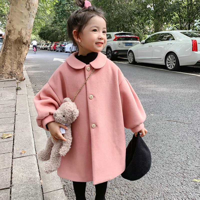 The autumn and winter girls are in great clothes with a small and fragrant wind and a cotton thickened jacket female baby pink blouses New Year's clothes