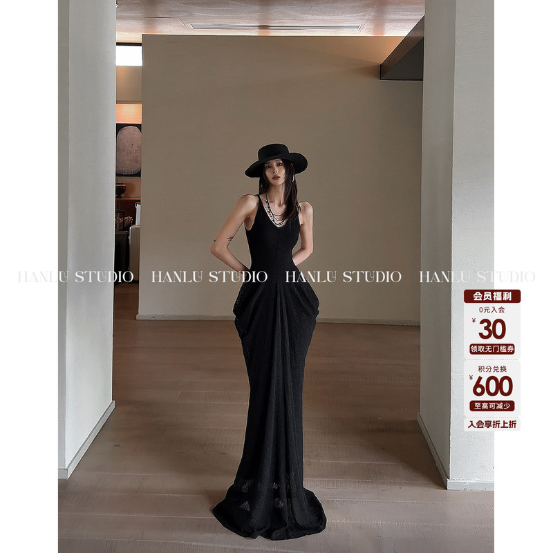 Hanlu Studio Brand Niche Deconstructed Sculpture Dark Style Draped Sleeveless Slip Dress Long Dress