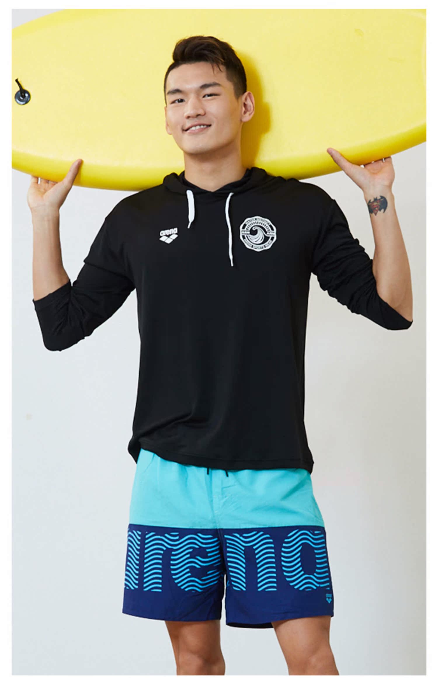 Arena Arina 2019 quần nam mới năm điểm quần đi biển thường mặc quần short tương phản nhanh khô - Quần bãi biển 	quần áo đôi đi biển hà nội