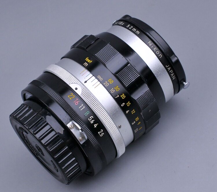 Nikon AUTO 10 5cm F2 5 cm version 105 2 5 lens patent application version package AI