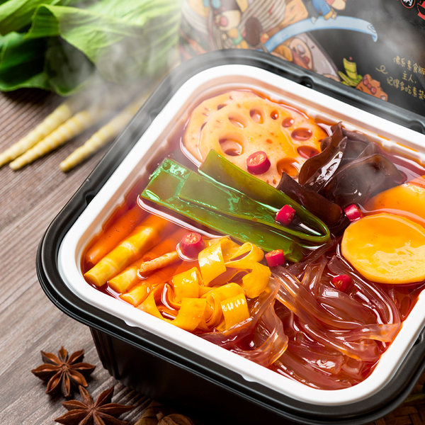 三只松鼠 素食自热小火锅 350g*2件 聚划算双重优惠折后¥24.8包邮 三只松鼠 素食自热小火锅 350g*2件 聚划算双重优惠折后¥24.8包邮