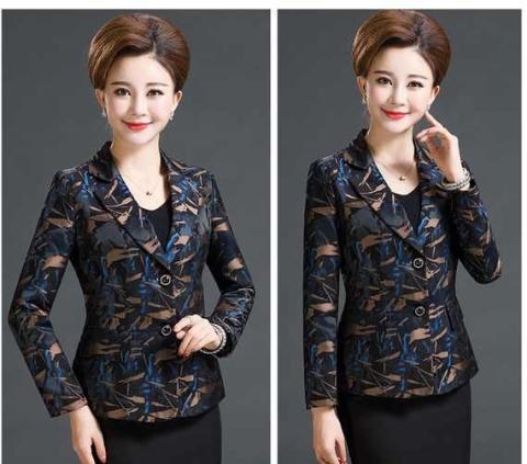 Đầm xòe nữ trung niên mới mùa thu đông vest trắng nữ đẹp