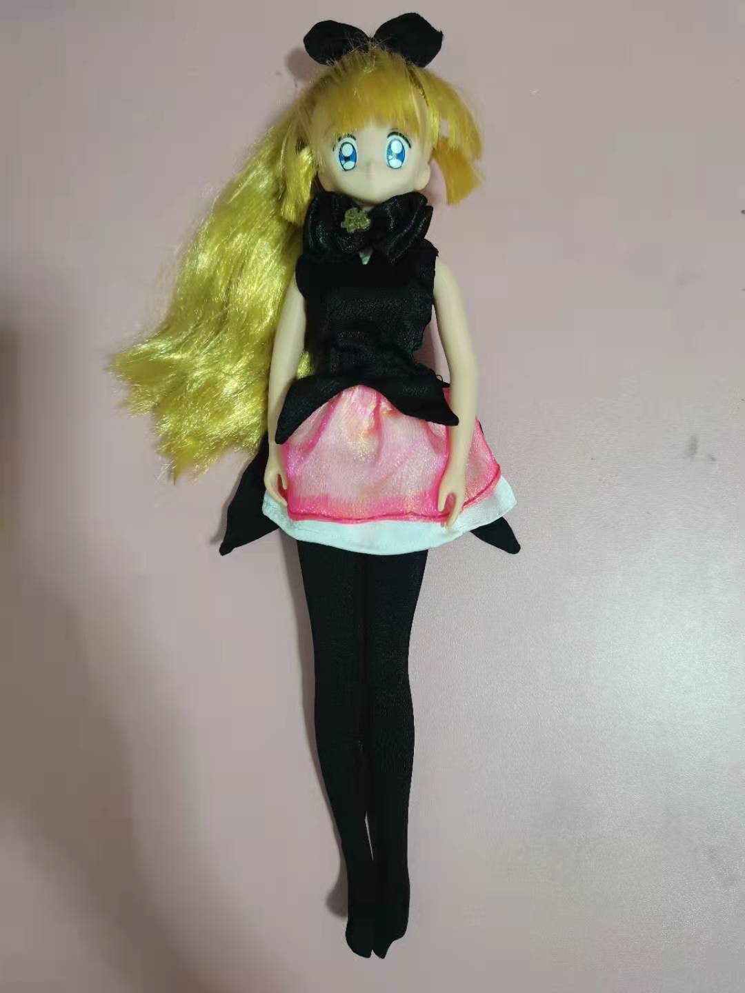 Genuine Wandai Sainte Girl Dolls 60% Barbie Doll Plume Bud 60% Barbie Day in the Middle Ages