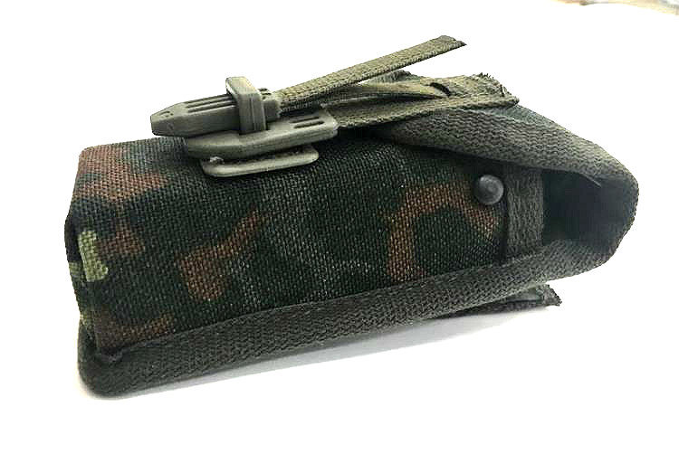 Сейчас в наличии немецкий оригинал Производить военная версия Личное немецкое и моральное место toolkit EDC плоскогубцы пакет жесткий камуфляж фонарик пакет 4500862 