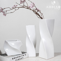 Ceramic IKEA Simple Modern Home White Dining Table Living Room Ornaments European Decorative Vase Dried Flower Arrangement Vase