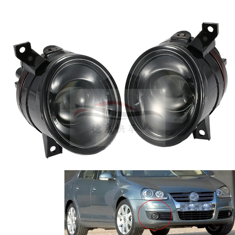 Suitable for Flowserve Sagitar Golf 5 06-11 lens fog lamp cat's eye fog lamp modified fog lamp