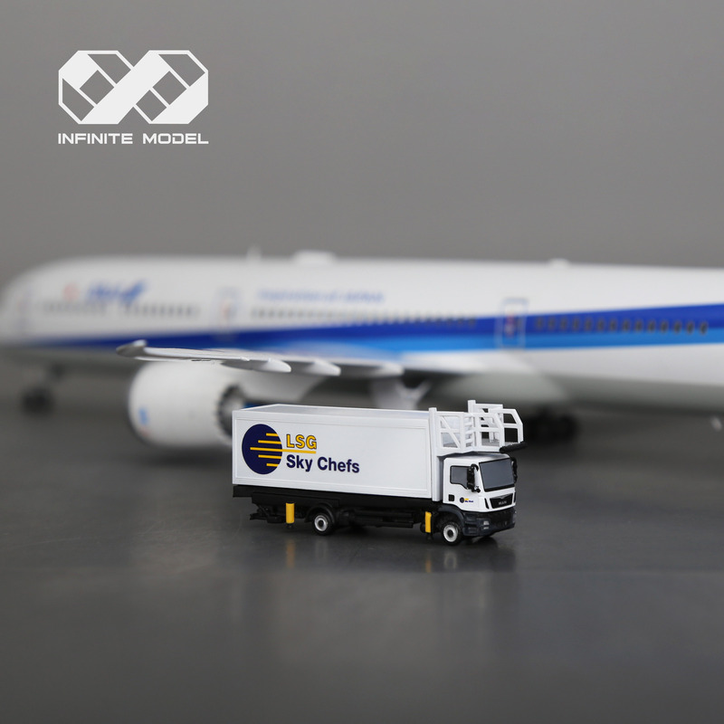 1:200 Scale Man Single-Axle Catering Truck Short Version, Airport Ground Handling Vehicle, Suitable for All Major Airlines, Infinite Model Art 1:200 Scale Man Single-Axle Catering Truck Short Version, Airport Ground Handling Vehicle, Suitable for All Major Airlines, Infinite Model Art