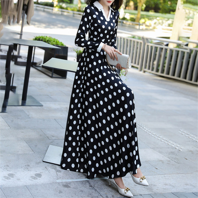 2023 spring new fashion temperament high-end polka dot long-sleeved V-neck dress waist slim retro light luxury dress