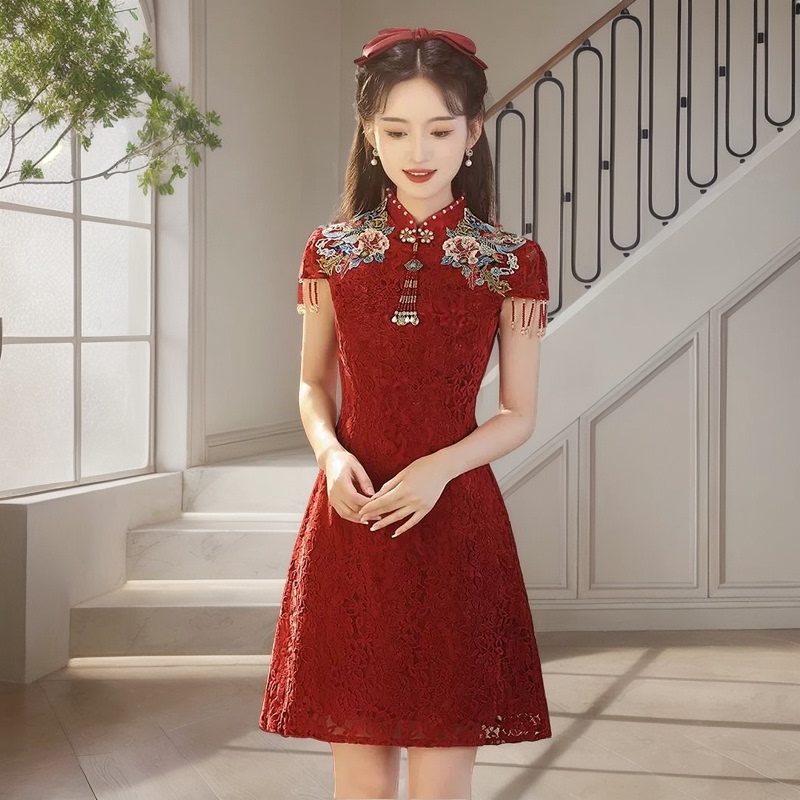 Cheongsam Toast Dress 2025 New Style Bride Summer Burgundy Wedding Dress Petite Engagement Dress Short Style