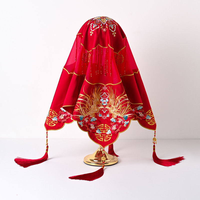 Red Veil Bride Xiuhe High-End Wedding Veil 2026 New Embroidered Satin Tassel Headscarf Embroidered Xipa Red Veil Bride Xiuhe High-End Wedding Veil 2026 New Embroidered Satin Tassel Headscarf Embroidered Xipa