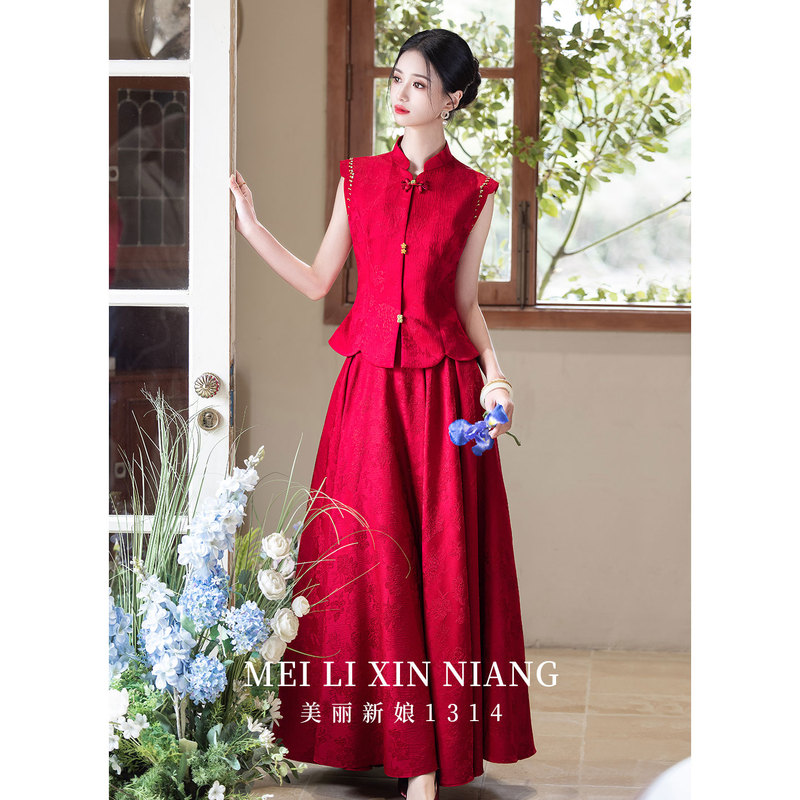 Red Engagement Dress, High-End Light Luxury Toast Dress, Bride's Wedding Reception Casual Wear, Suitable for Daily Wear, New Chinese Style Homecoming Dress Red Engagement Dress, High-End Light Luxury Toast Dress, Bride's Wedding Reception Casual Wear, Suitable for Daily Wear, New Chinese Style Homecoming Dress