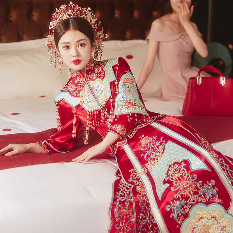 Suhe traditional wedding dress, advanced evening dress
