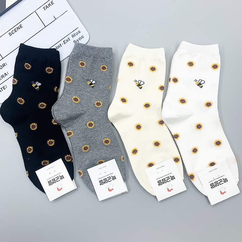 Korean Dongdaemun Autumn and Winter New Full-Print Sunflower and Bee Pattern Korean Style Women's Mid-Calf Socks