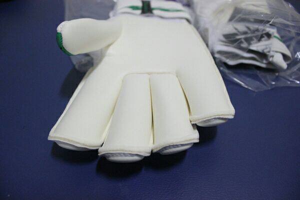 Gants de football - Ref 2593105 Image 7