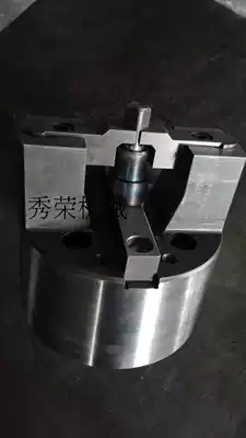 Oblique Post-pull two-jaw two-jaw hydraulic Chuck non-standard