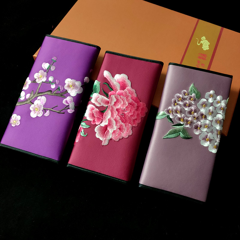 Embroidery wallet Su embroidery hand embroidery The year of life card bag Peony Chinese style ethnic characteristics of the gift abroad gift