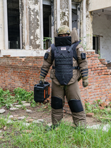 MK5 EOD suit model simulation teaching training teaching aids shooting props no protection no EOD function performance suit